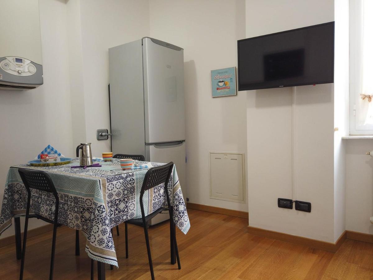Magenta Centre Economy Apartment Genova Exterior foto
